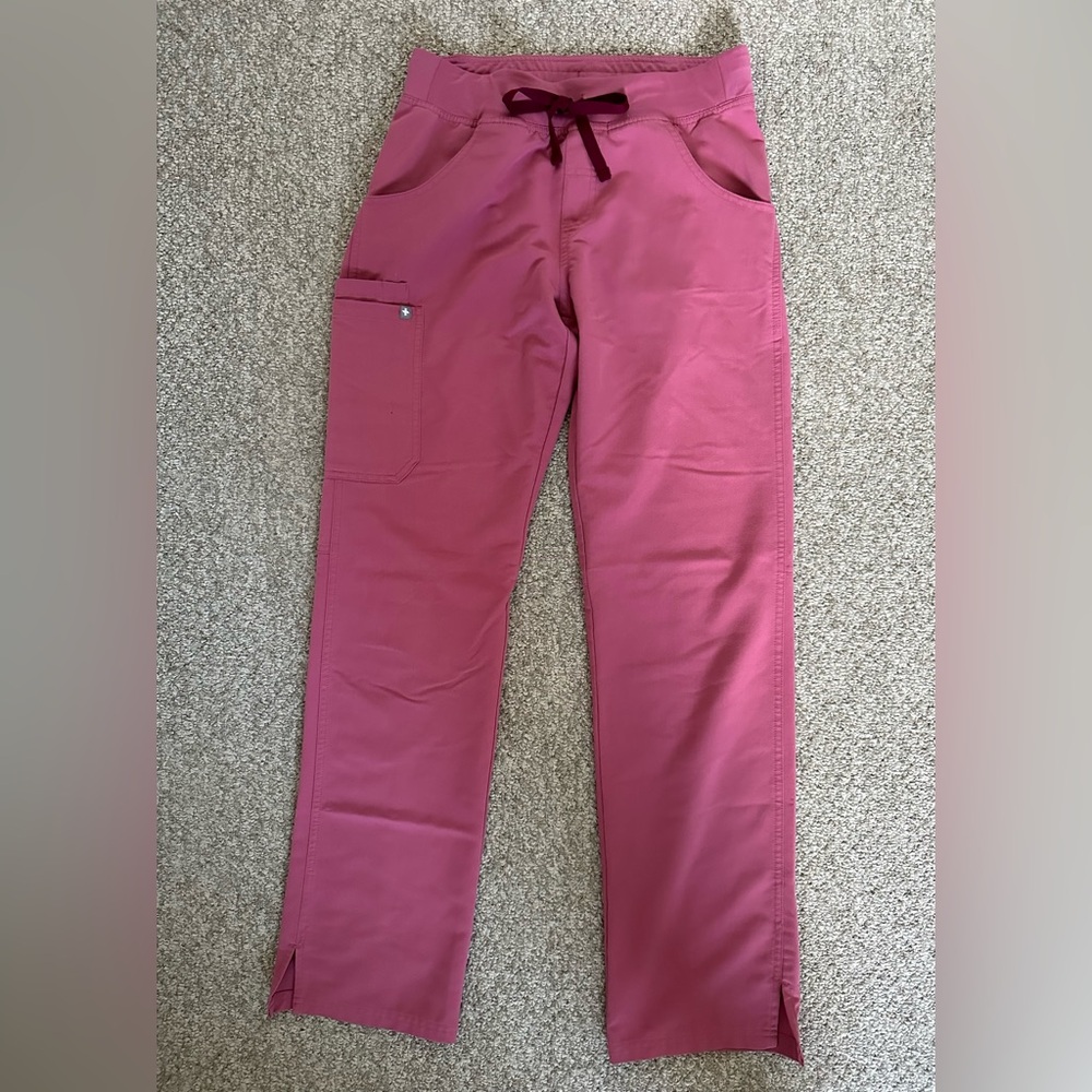 Figs Women’s Quartz Kade Tall Cargo Scrub Pants